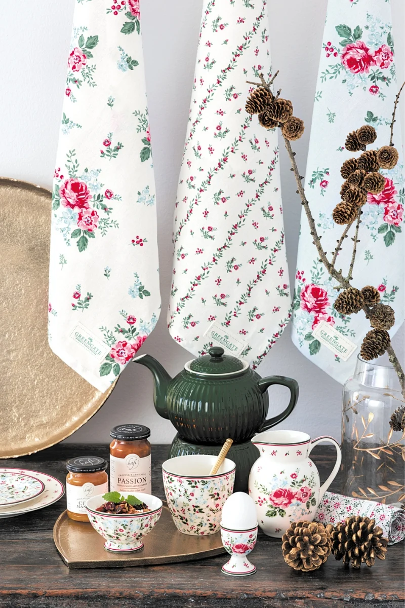 Greengate Dotty Latte Cup dark green 0,35l