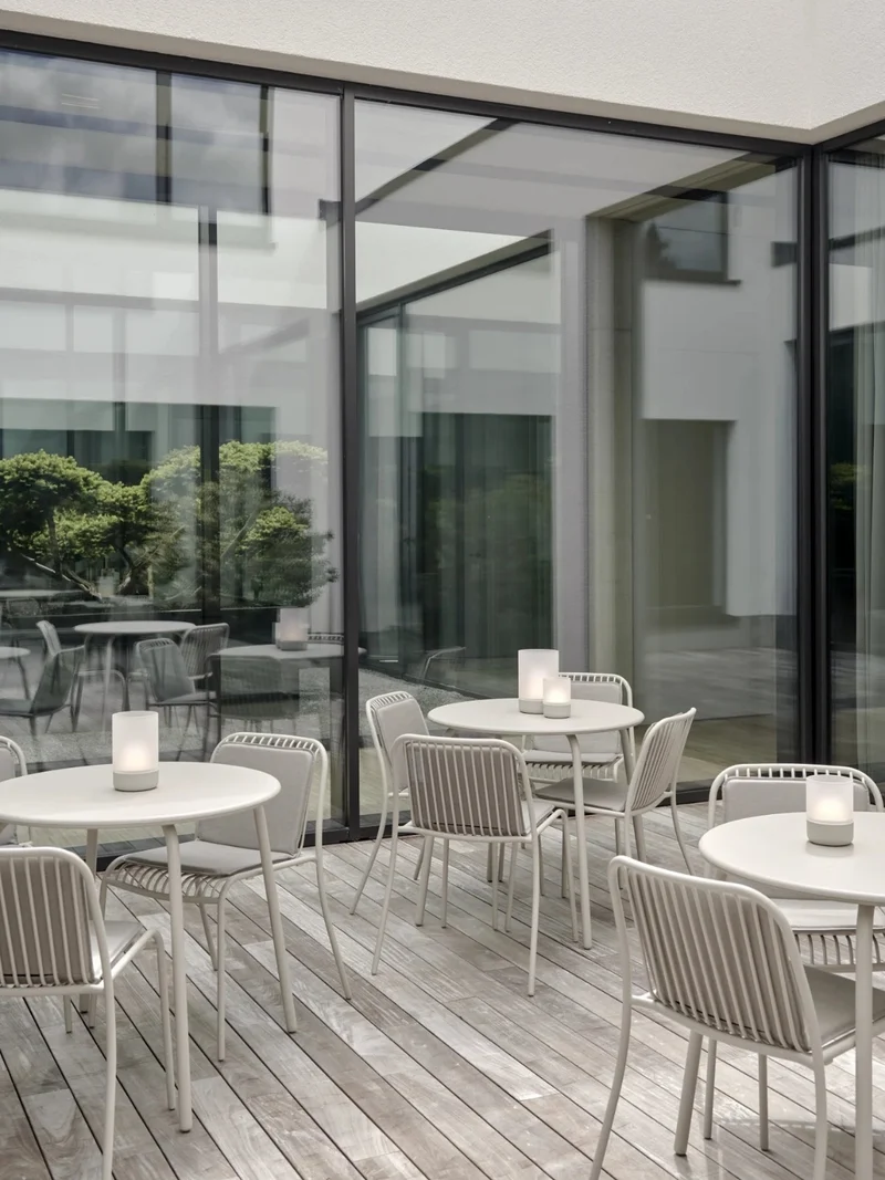 Blomus CALMA Mobile LED Leuchte silk gray S 13cm