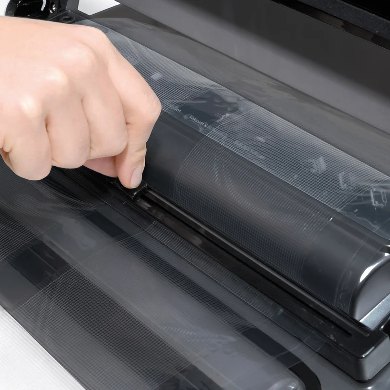 CASO VC 250 Vakuumierer mit Folienbox, Cutter und doppelter Schweißnaht