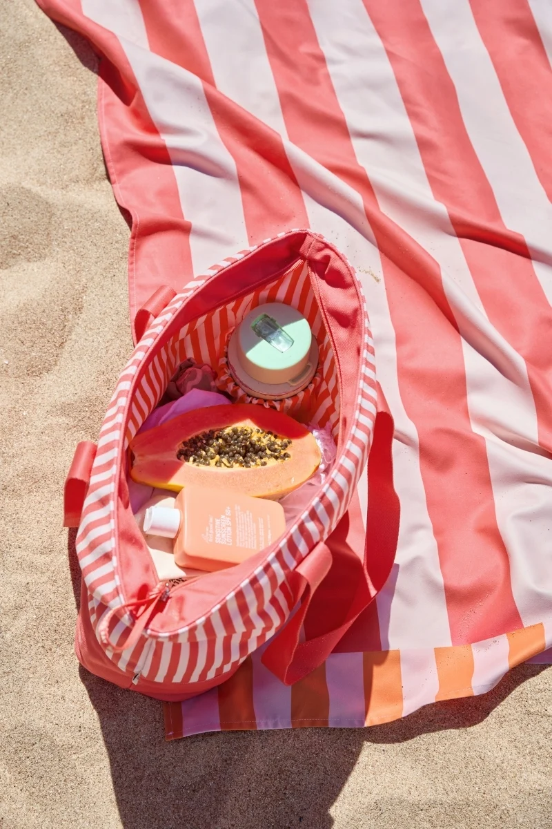 Dock & Bay Strandtasche Raspberry Road