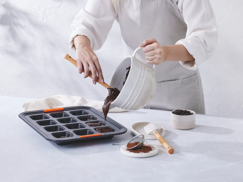 Le Creuset Craft mittlere Kochkelle schwarz 28,5cm