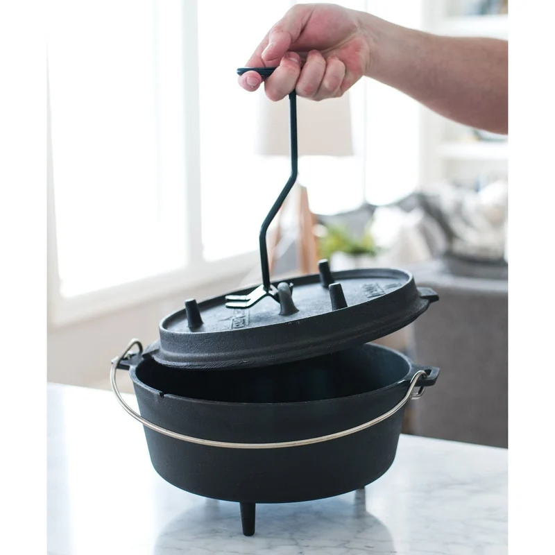 Camp Chef Dutch Oven Deluxe, 10"
