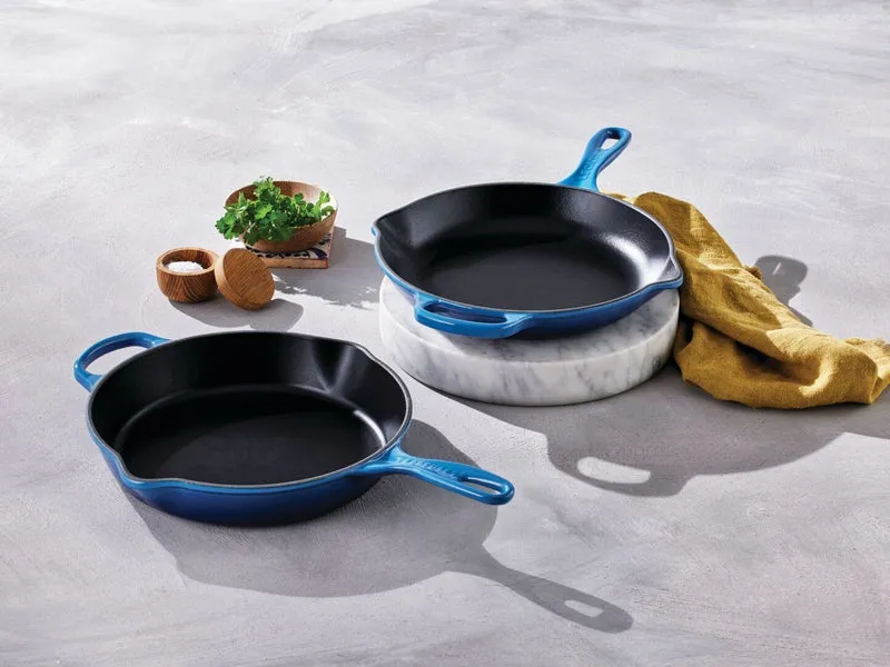 Le Creuset Brat- und Servierpfanne Signature rund azure 23cm
