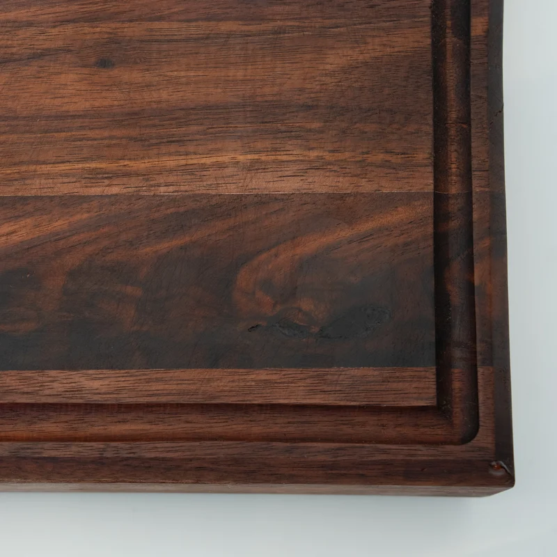 BABOSSA | Nussbaum Schneidebrett XL | Naturkante | Saftrille | 70x40x6 cm