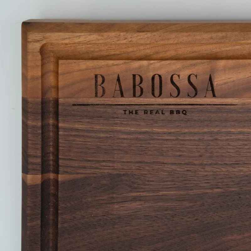 BABOSSA | Nussbaum Schneidebrett L | Naturkante | Saftrille | 44,5x35x4,5 cm