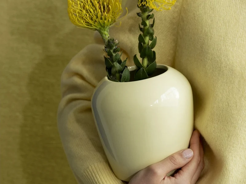 Blomus LETA Vase L transparent yellow 14cm