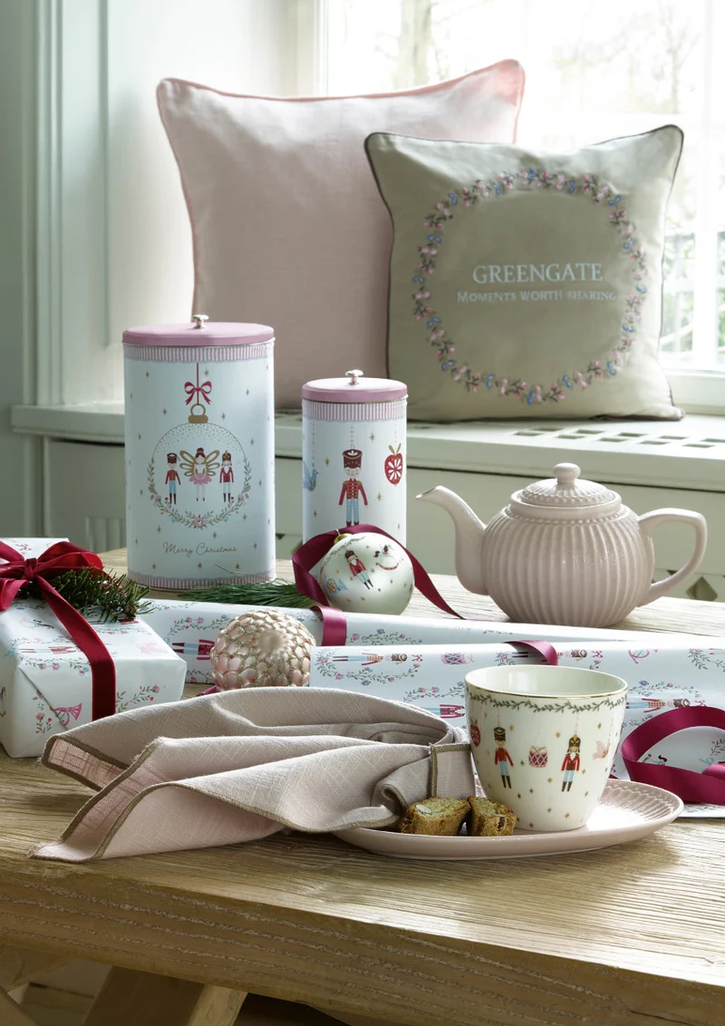 Greengate Cindarella Xmas Tasse white 0,3l