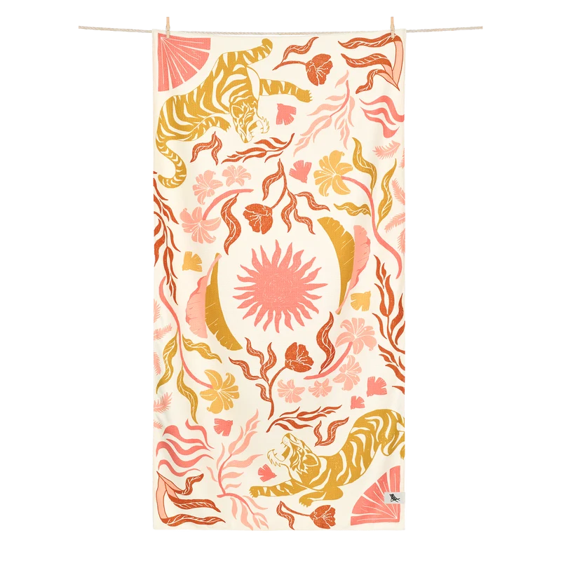 Dock & Bay Beach Towel L Tiger Palm 160x70cm