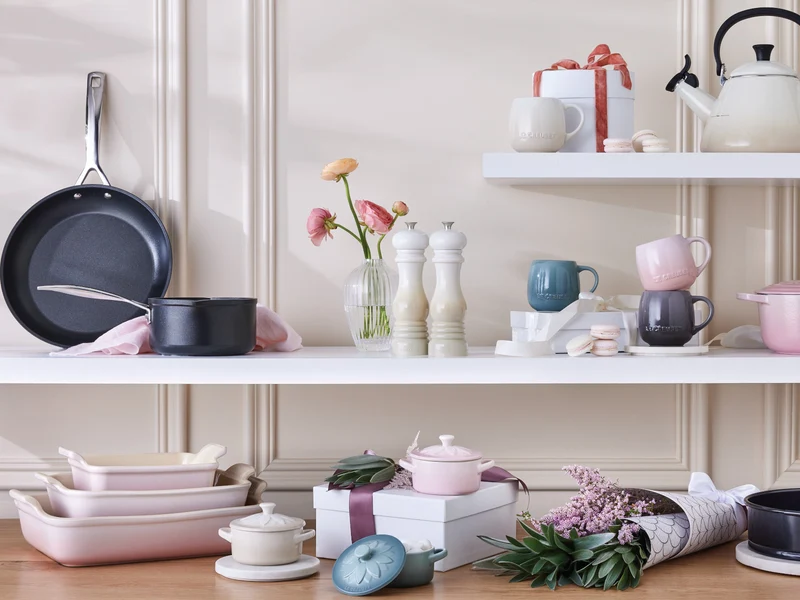 Le Creuset Auflaufform Tradition quadratisch meringue 23cm