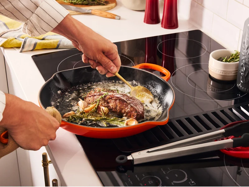 Le Creuset Brat- und Servierpfanne Signature rund nuit 30cm