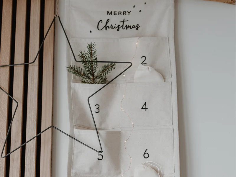 Eulenschnitt Adventskalender Merry Christmas beige 180x30cm