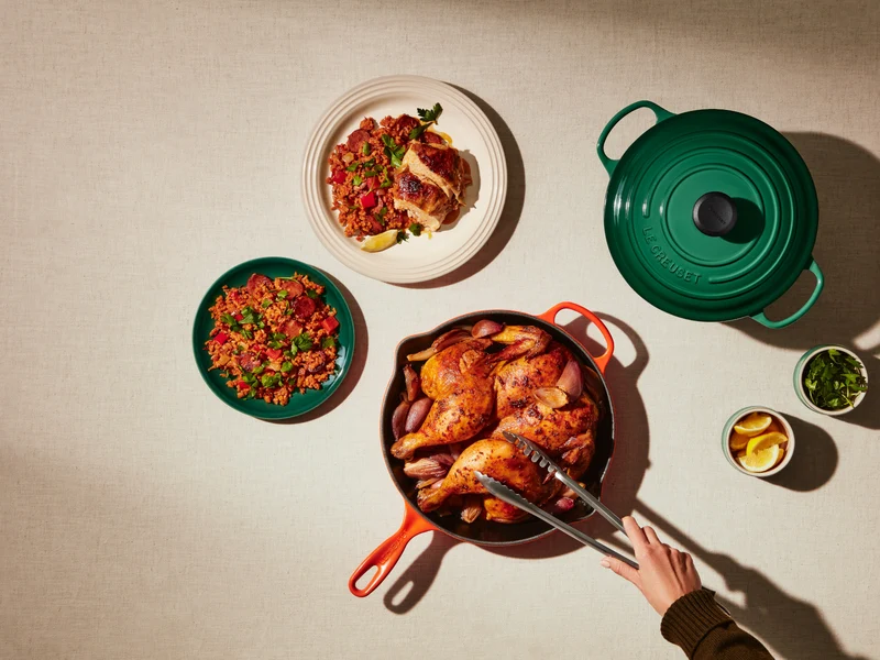 Le Creuset Brat- und Servierpfanne Signature rund schwarz matt 30cm