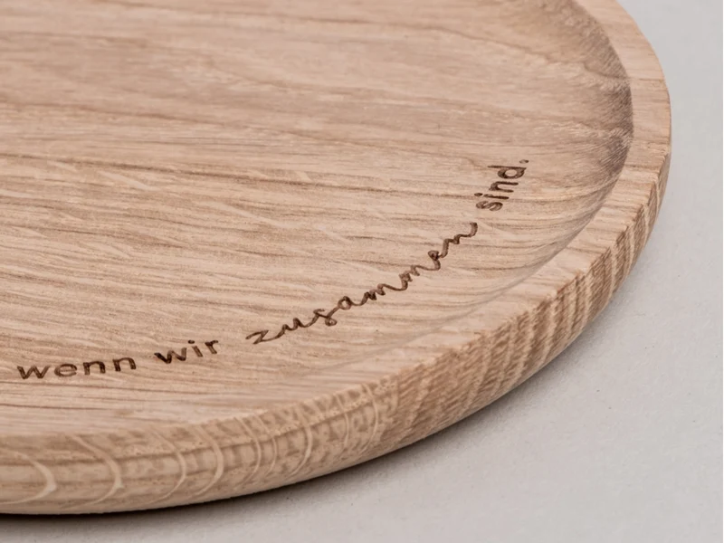 Eulenschnitt Mini Tablett aus Eiche Weihnachten ist 25cm