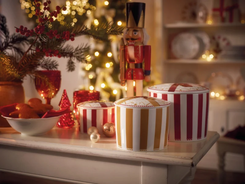 Hutschenreuther Christmas Love red Dose groß