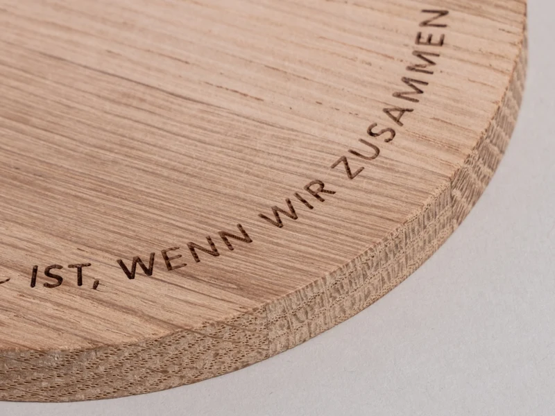 Eulenschnitt Untersetzer aus Eiche Weihnachten ist 11,2cm