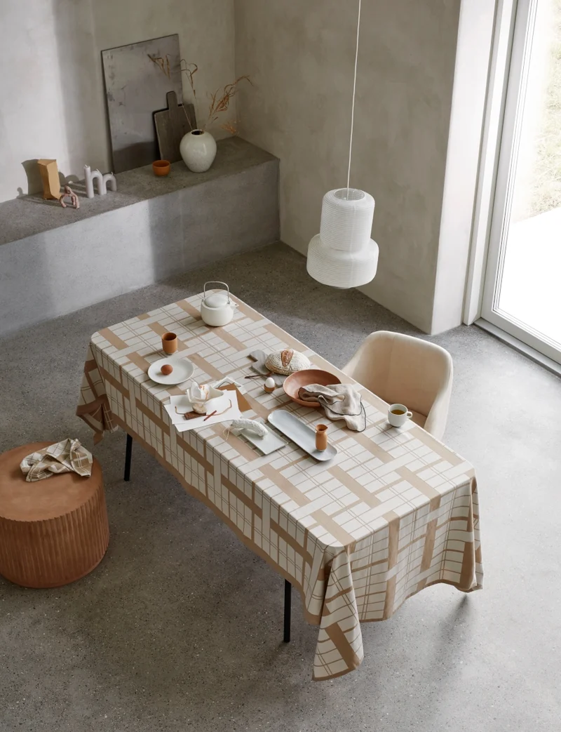 Broste Copenhagen Shape Camel mit Struktur Schale 26,5 x 6 cm
