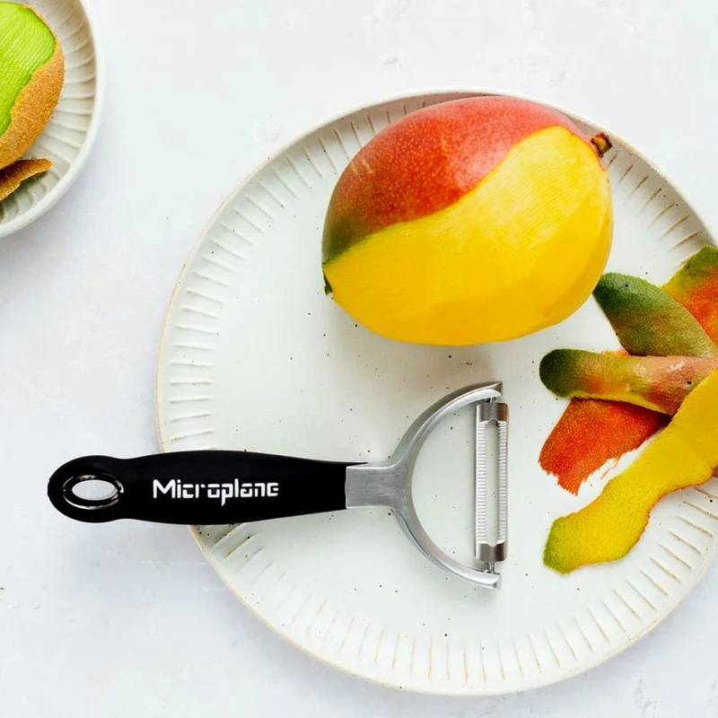 Microplane Profi Y Schäler gezahnt