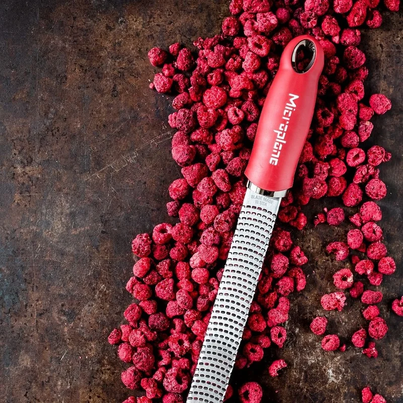 Microplane Premium Zester-Reibe, Granatapfelrot