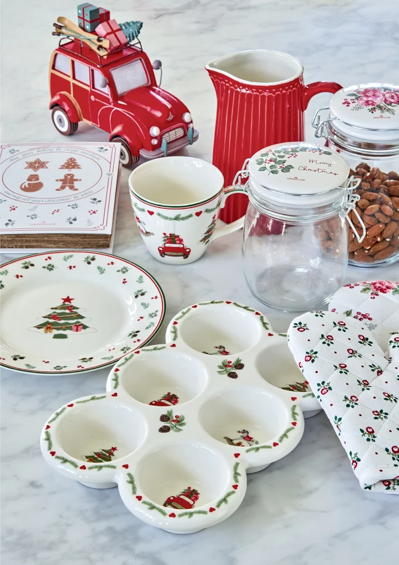 Greengate Scarlett Tischdecke white 150 x 150 cm