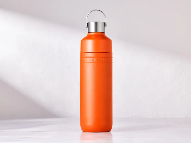 Le Creuset On The Go Trinkflasche ofenrot 1l