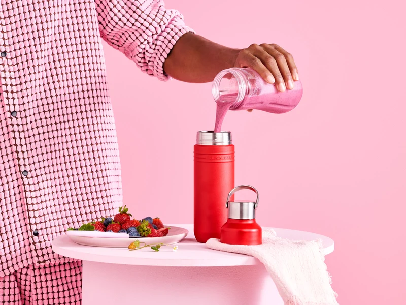 Le Creuset On The Go Trinkflasche kirschrot 1l