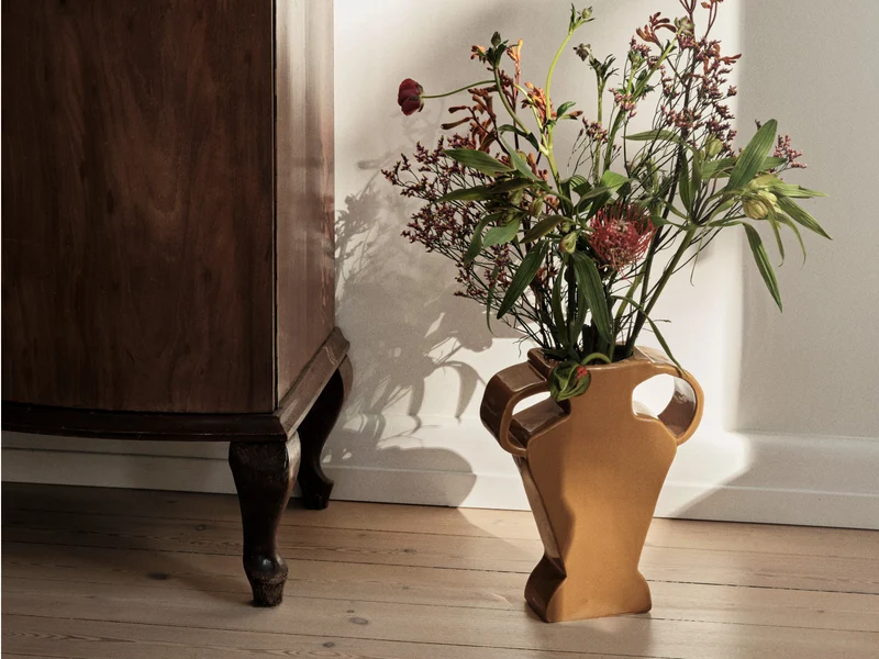 Broste Copenhagen Etta Vase Cinnamon Sand 24x8x30cm