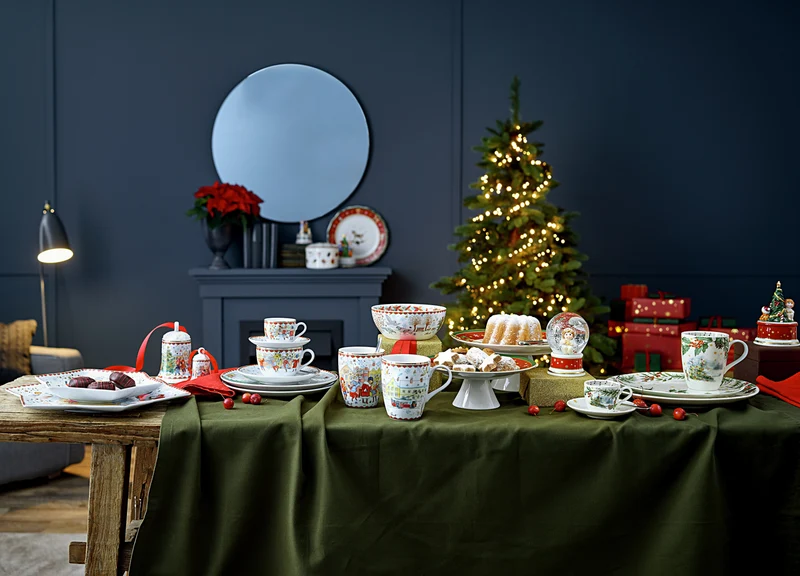 Hutschenreuther Porzellanglocke Weihnachtsglocke 2023