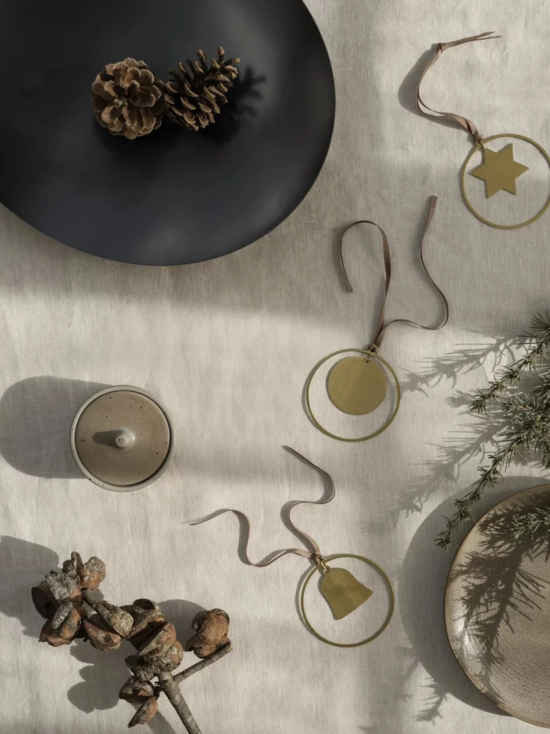 Blomus KITAI Weihnachtsschmuck Kugeln gold 4er Set 8cm