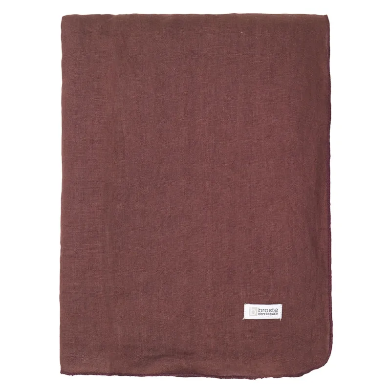 Broste Copenhagen Tischdecke GRACIE Eco Friendly Linen aubergine