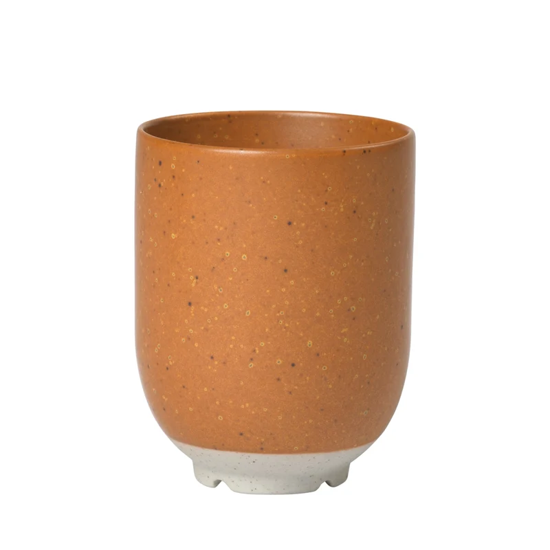 Broste Copenhagen Eli Caramel Brown Becher ohne Henkel 0,2 l
