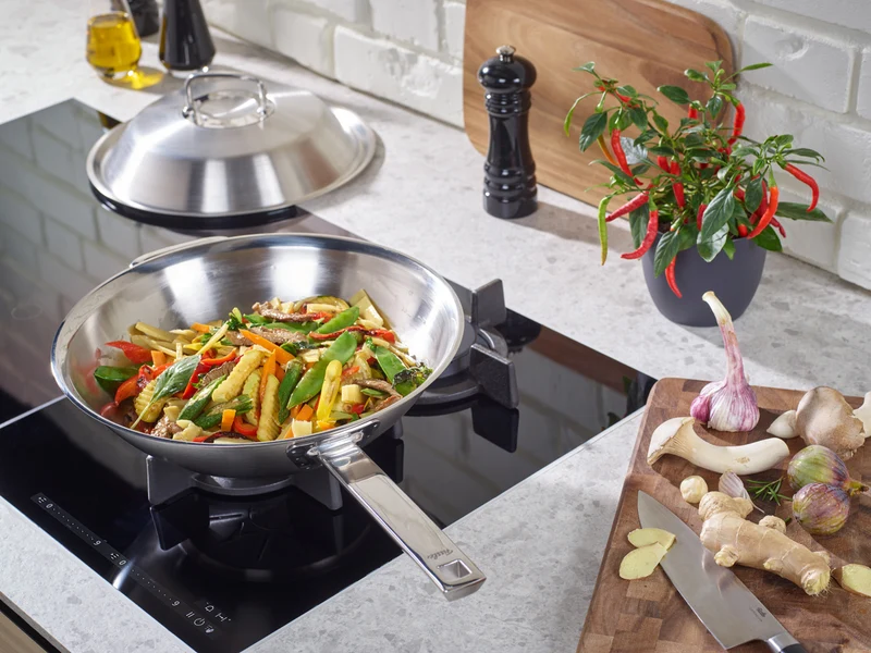 Original-Profi Collection® Wok mit Metalldeckel 30cm